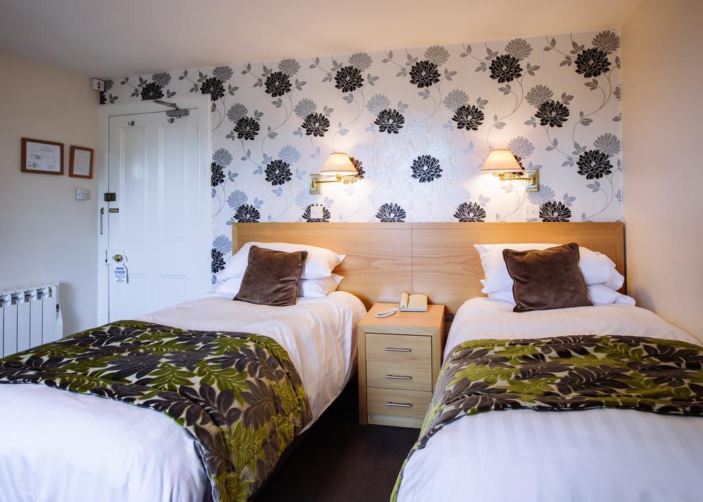 Selkirk Arms Hotel Kirkcudbright Esterno foto