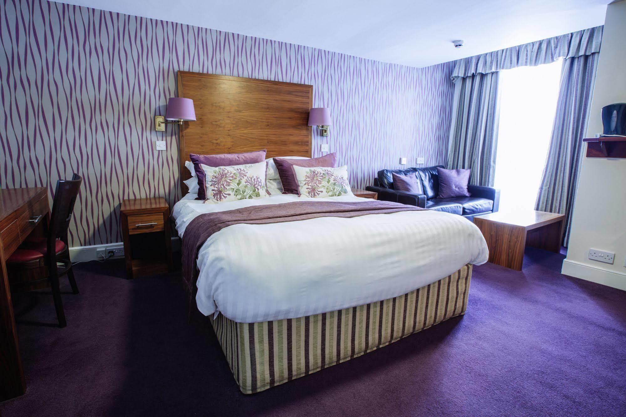 Selkirk Arms Hotel Kirkcudbright Esterno foto